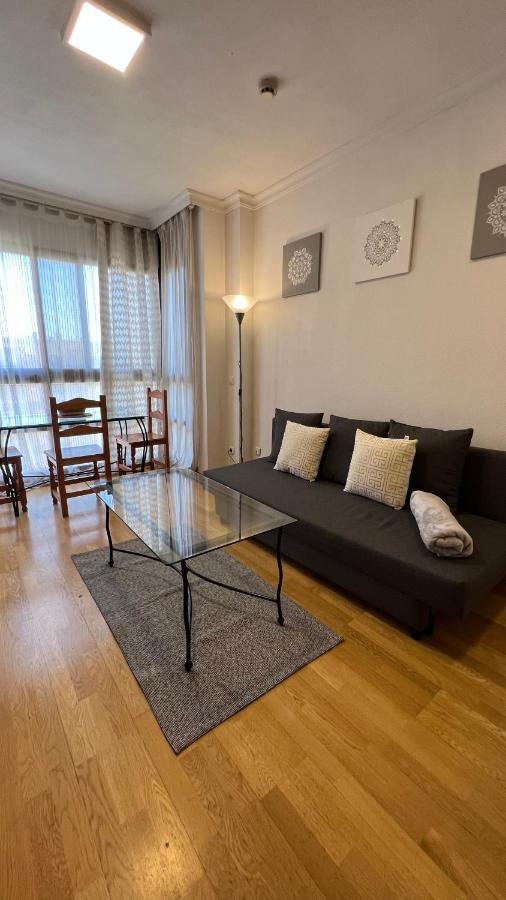 Deyanira Suite, Aeropuerto, Ifema 马德里 外观 照片